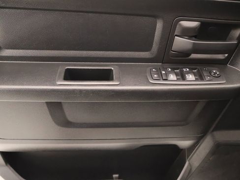 Used 2019 RAM 1500 Tradesman RWD image 14