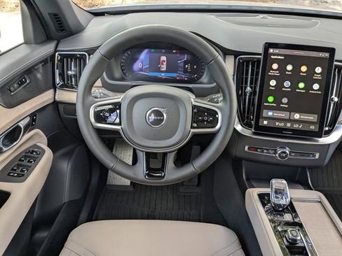 Certified 2026 Volvo XC90 B6 Plus w/ Protection Package Premier AWD/4WD image 22