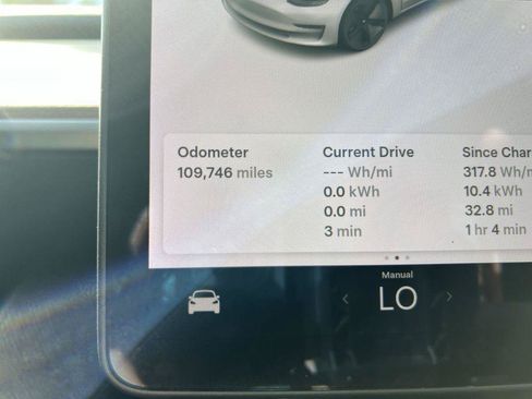 Used 2020 Tesla Model 3 Long Range AWD/4WD image 16