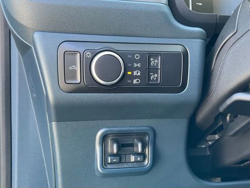 New 2025 Ford Maverick Lariat w/ Black Appearance Package image 52