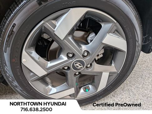 Used 2026 Hyundai Venue SEL FWD image 43