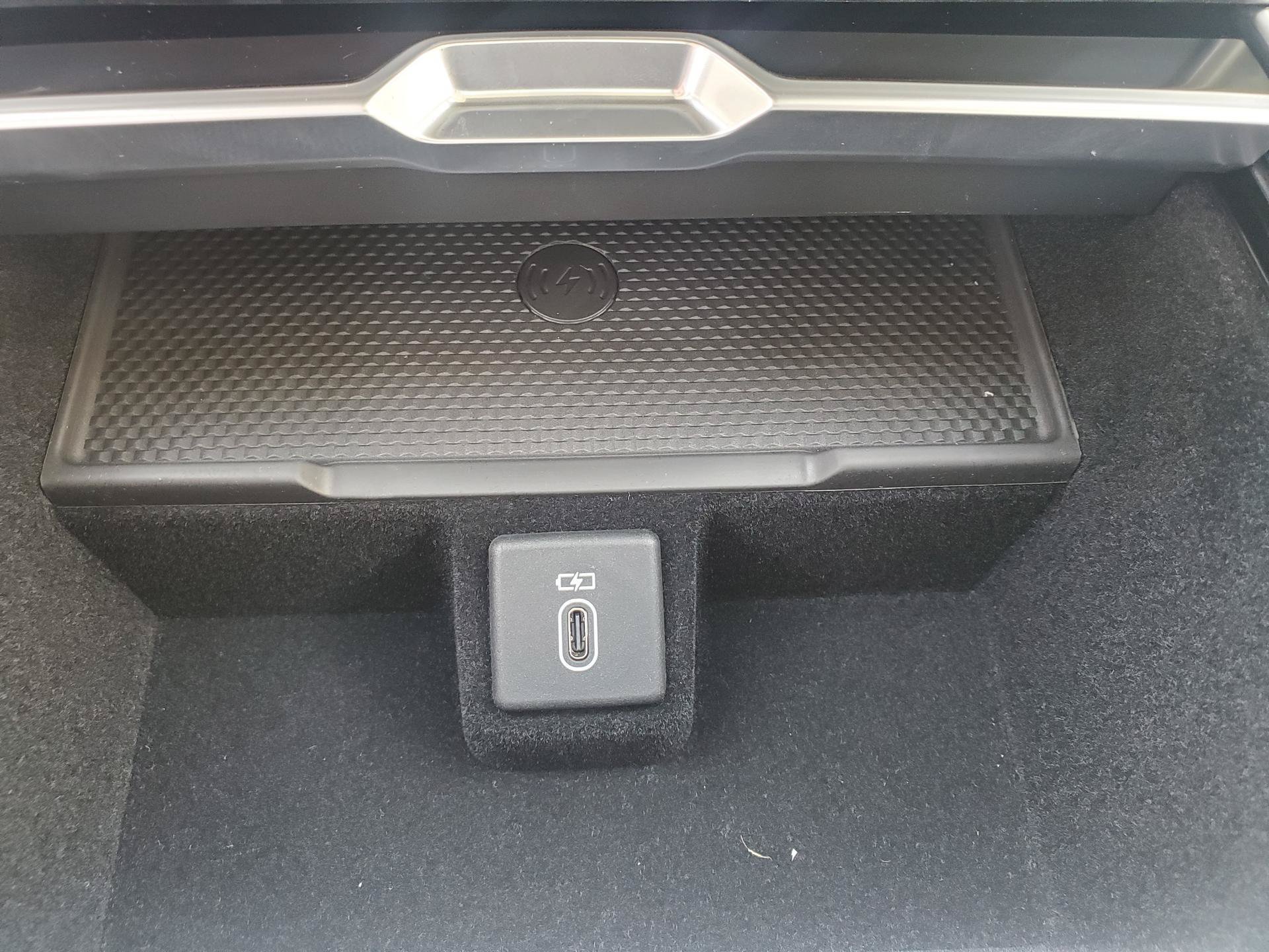 New 2026 Land Rover Range Rover SE AWD/4WD image 22