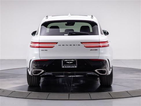 New 2026 Genesis GV70 3.5T Sport Prestige image 4