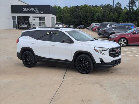 Used 2019 GMC Terrain SLT w/ Preferred Package FWD image 8