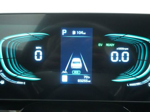 Used 2023 Kia Niro EX FWD image 36