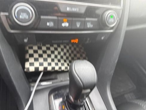 Used 2017 Honda Civic EX image 19