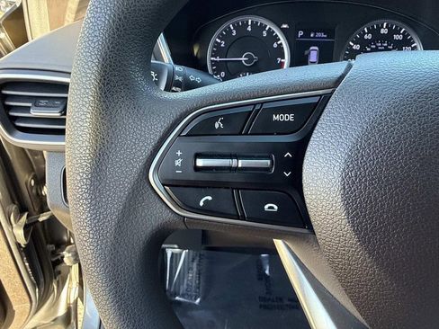 Used 2019 Hyundai Santa Fe SE image 39