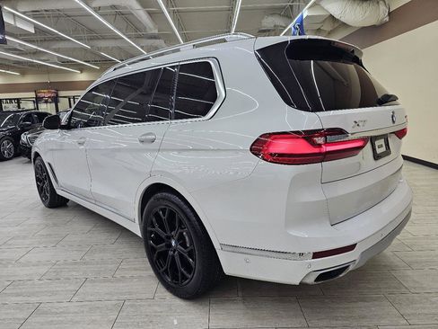 Used 2019 BMW X7 xDrive40i w/ Premium Package AWD/4WD image 8