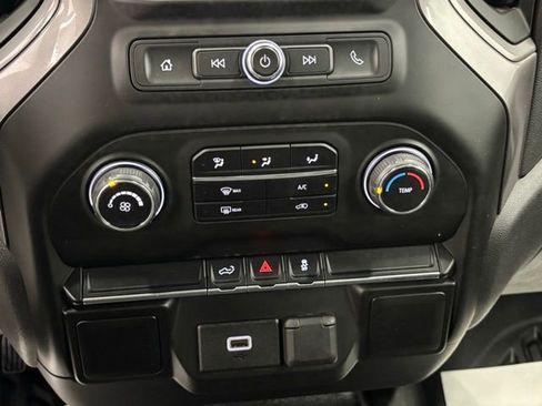 Used 2020 Chevrolet Silverado 1500 W/T w/ WT Value Package AWD/4WD image 22