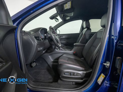Used 2022 Chevrolet Equinox RS w/ LPO, Floor Liner Package FWD image 11