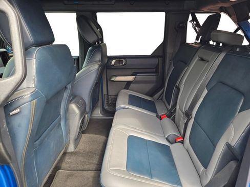 Used 2021 Ford Bronco Outer Banks AWD/4WD image 17