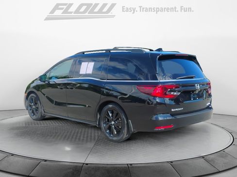 Used 2023 Honda Odyssey Sport image 6