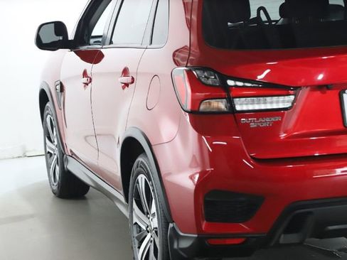 Used 2024 Mitsubishi Outlander Sport LE image 16