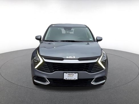 Used 2025 Kia Sportage LX image 4