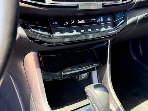 Used 2016 Honda Accord Sport image 25