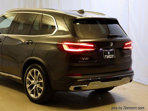 Used 2023 BMW X5 xDrive40i AWD/4WD image 8