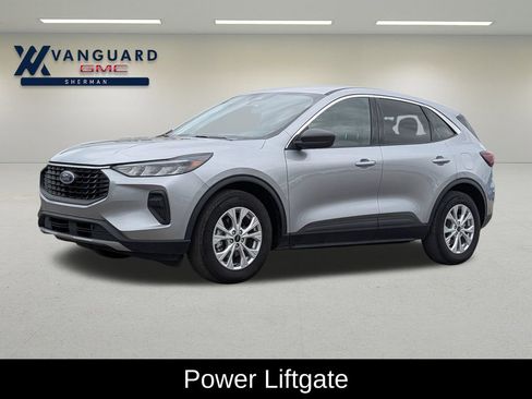 Used 2024 Ford Escape Active image 3