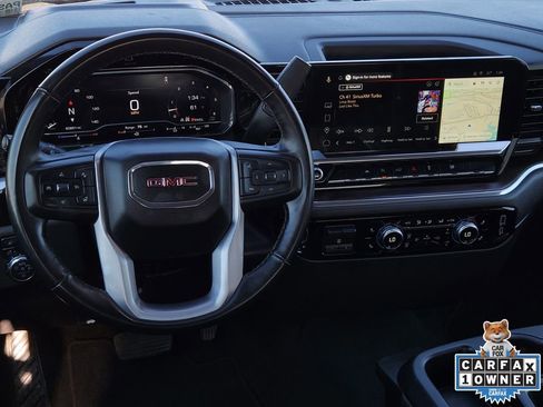Used 2025 GMC Sierra 1500 SLT image 31