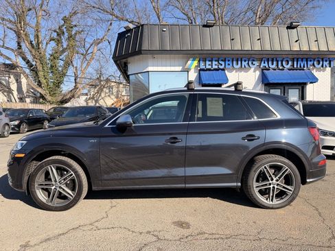 Used 2018 Audi SQ5 Prestige w/ Prestige Package image 5