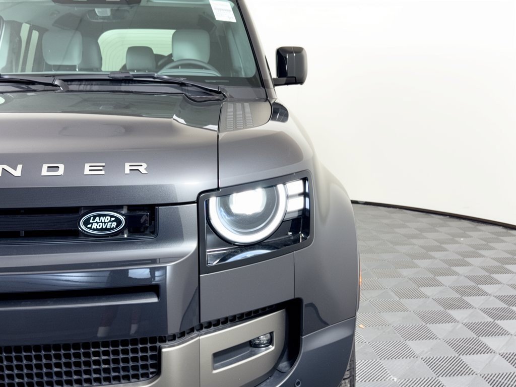 New 2026 Land Rover Defender 110 S AWD/4WD image 12