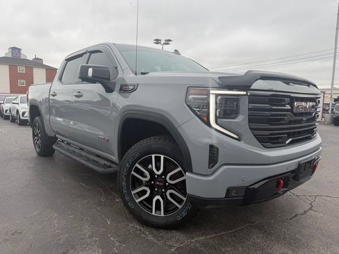 Used 2024 GMC Sierra 1500 AT4 w/ Technology Package AWD/4WD image 2