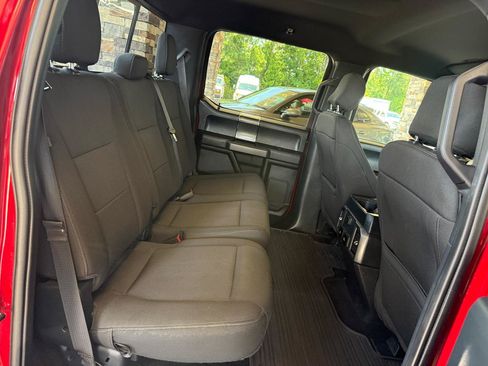 Used 2019 Ford F150 XLT w/ Equipment Group 302A Luxury AWD/4WD image 16