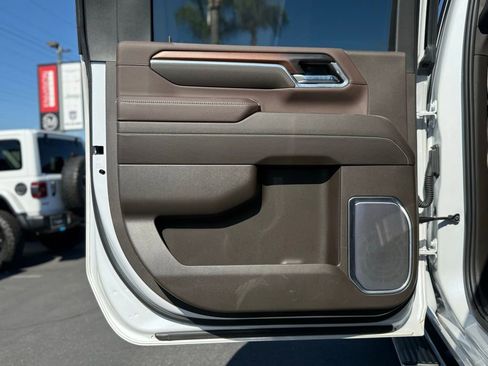 Used 2024 GMC Sierra 3500 Denali w/ Denali Reserve Package image 41