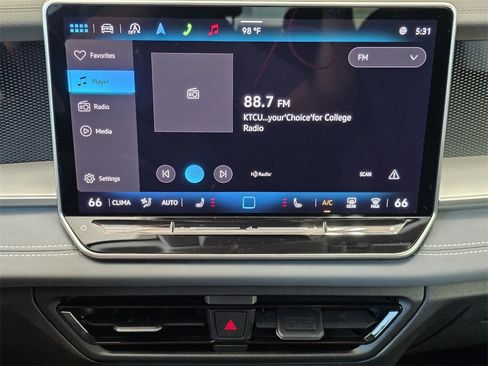 New 2025 Volkswagen Tiguan SE image 12