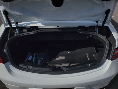 Used 2023 Mercedes-Benz E 450 Cabriolet image 8