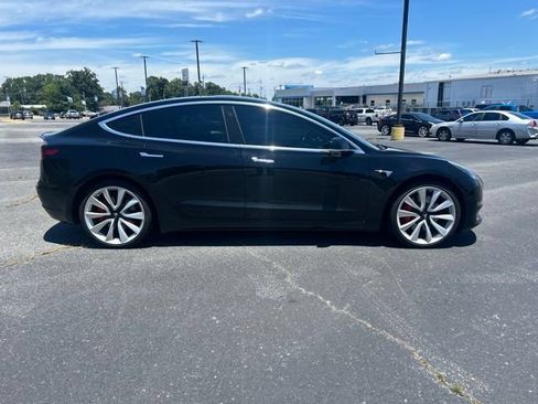 Used 2018 Tesla Model 3 Performance AWD/4WD image 5