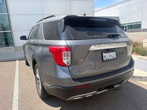Used 2023 Ford Explorer XLT w/ Equipment Group 202A RWD image 8