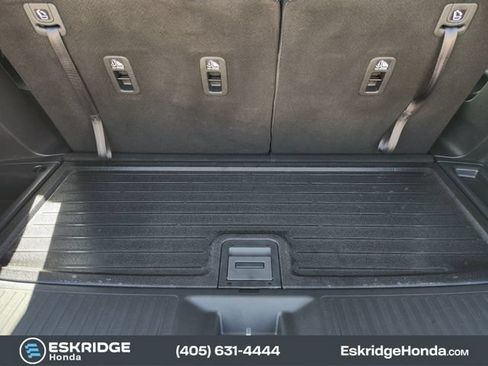 Used 2025 Honda Pilot Sport image 33