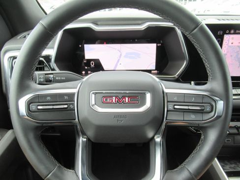 Certified 2025 GMC Canyon Elevation w/ Convenience Package RWD image 24
