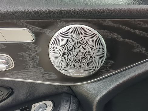 Used 2018 Mercedes-Benz GLC 300 4MATIC image 14