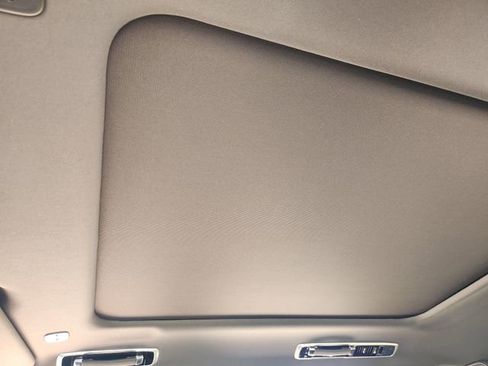 New 2026 Land Rover Range Rover Sport SE image 18