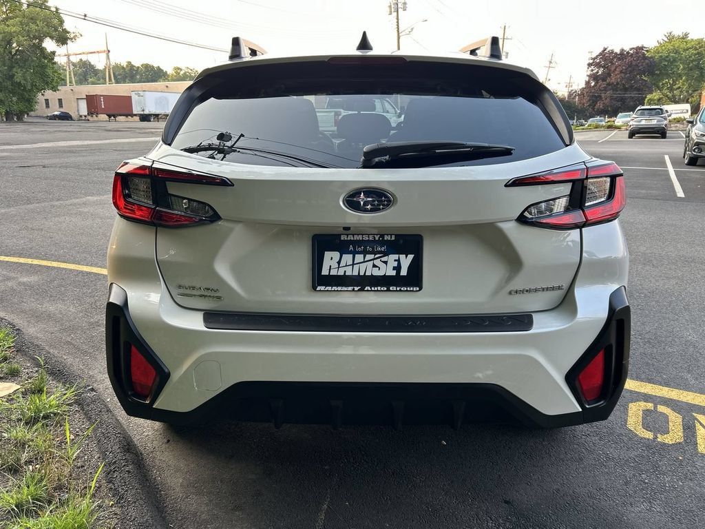 Certified 2024 Subaru Crosstrek 2.0i Premium AWD/4WD image 7