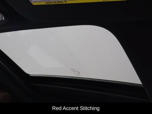 Used 2025 Dodge Durango GT AWD/4WD image 32