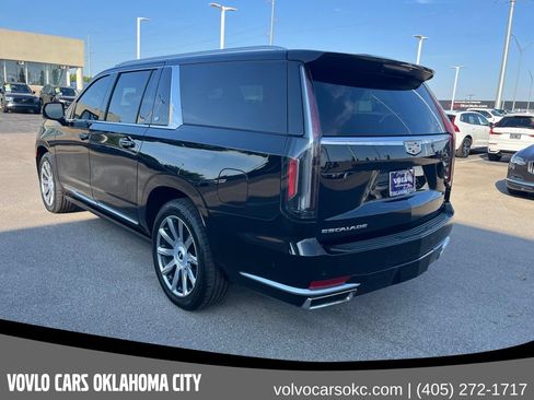 Used 2023 Cadillac Escalade ESV Premium Luxury Platinum AWD/4WD image 8