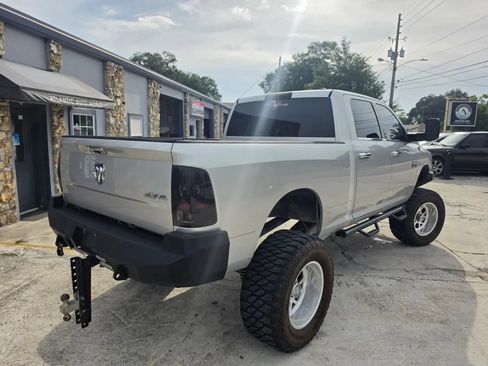 Used 2012 RAM 2500 ST w/ Chrome Appearance Group AWD/4WD image 7