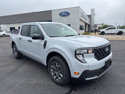 New 2025 Ford Maverick XLT w/ XLT Luxury Package