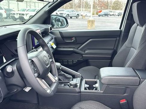 New 2026 Toyota 4Runner SR5 image 27