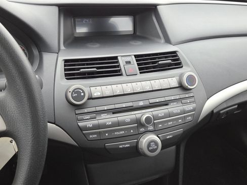 Used 2010 Honda Accord EX image 25