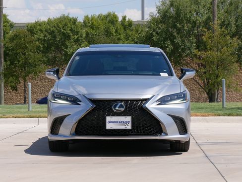 Used 2022 Lexus ES 350 F Sport FWD image 3