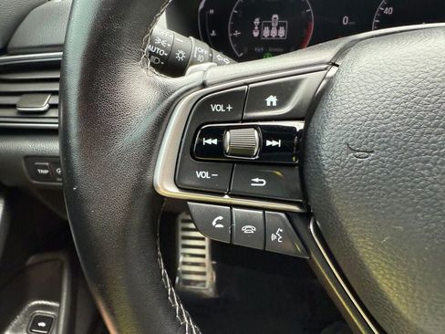Used 2022 Honda Accord Sport image 13