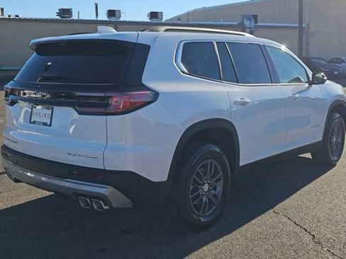 New 2026 GMC Acadia Elevation w/ LPO, Floor Liner Package AWD/4WD image 9
