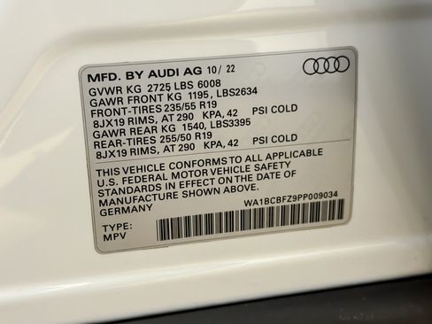 Used 2023 Audi Q4 e-tron Premium Plus w/ Premium Plus RWD image 28