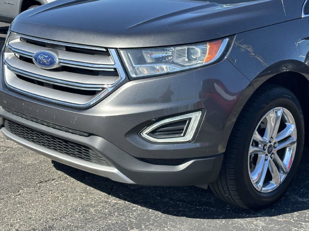 Used 2018 Ford Edge SEL w/ Equipment Group 201A AWD/4WD image 8