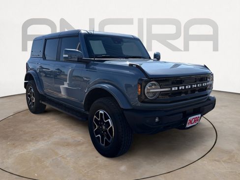 Used 2024 Ford Bronco Outer Banks AWD/4WD image 4