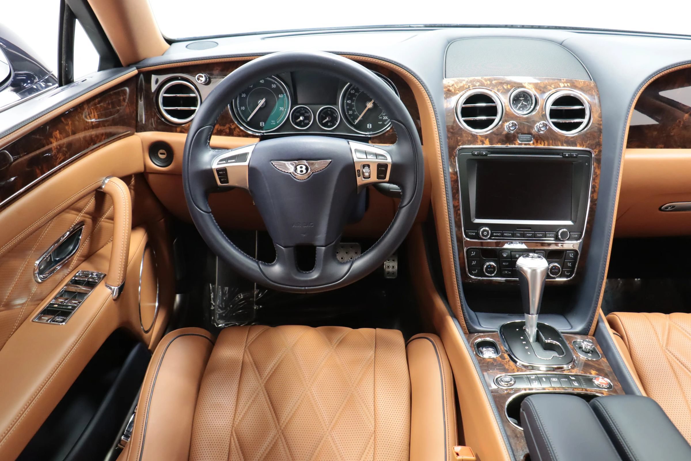 Used 2016 Bentley Flying Spur V8 AWD/4WD image 23