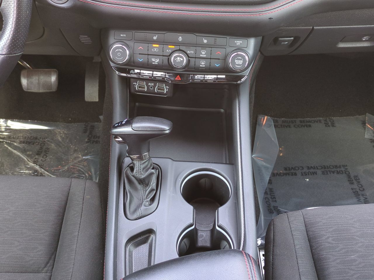 Used 2025 Dodge Durango GT AWD/4WD image 18